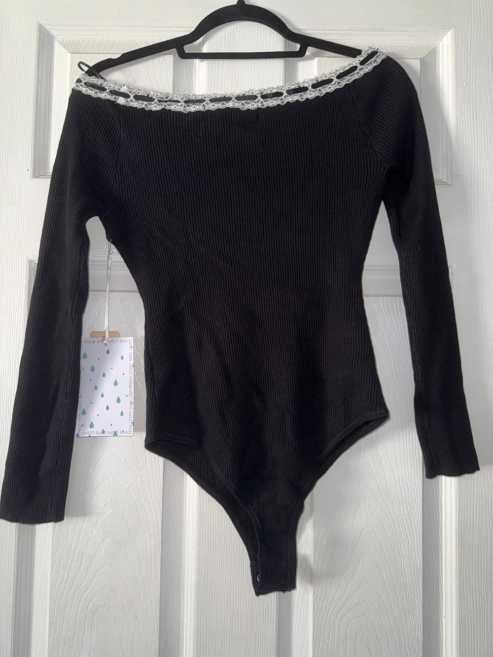 Sweet Rain Black Ribbed Bodysuit with White Lace Trim - Picture 3 of 3